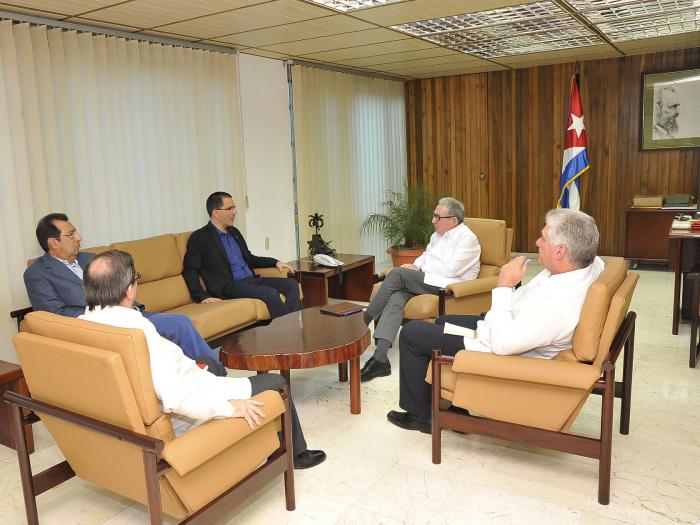 Canciller de Venezuela se reúne con máximas autoridades cubanas. Mayo 2019