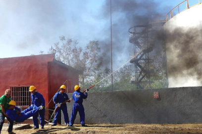 ¡Que el fuego no prospere! (+ Fotos)