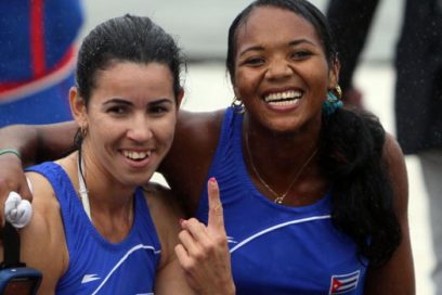 Dos botes cubanos a finales de Copa Mundial de remo