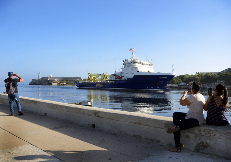 Agrupación de buques de la Marina de Guerra de Rusia arriba a Cuba