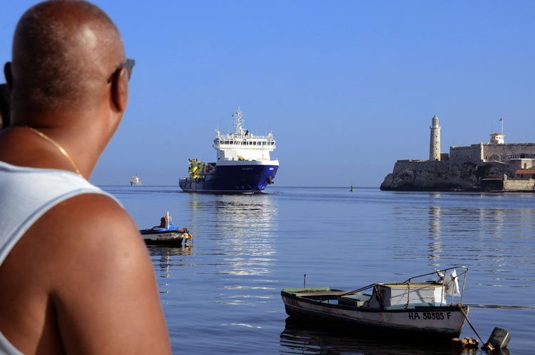 Agrupación de buques de la Marina de Guerra de Rusia arriba a Cuba