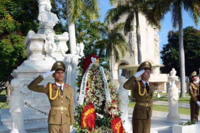 Homenaje a Carlos Manuel de Céspedes en el Día de los Padres (+Fotos)