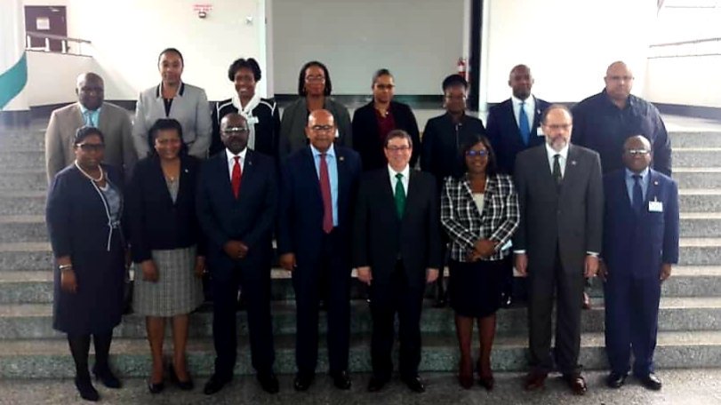 Canciller de Cuba concluye en Barbados gira por el Caribe