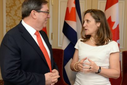 Canciller cubano sostiene encuentro con su homóloga de Canadá