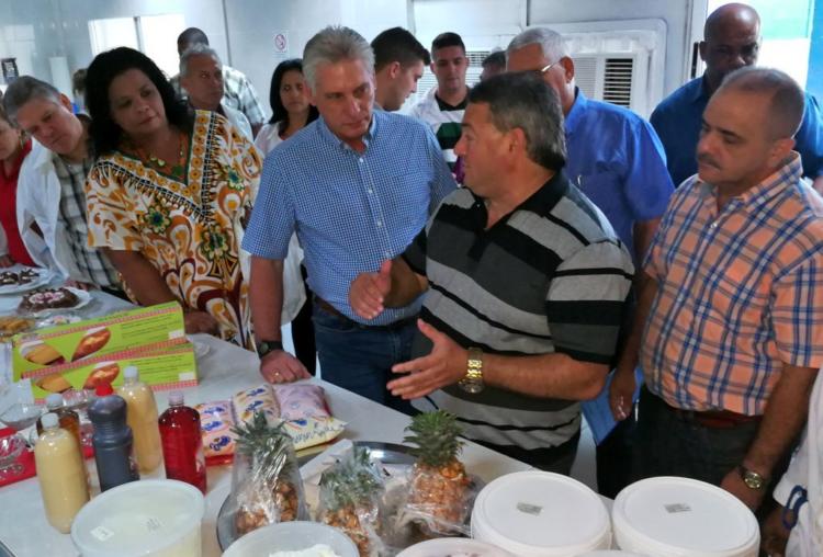 Combinado Lácteo. Foto: Presidencia Cuba