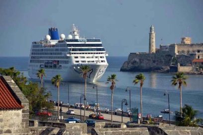 Editorial: La doble moral del imperio