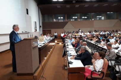 No renunciamos a alcanzar una economía próspera y sostenible (+Fotos)