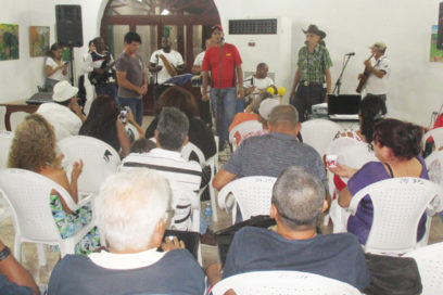 La décima amplía su familia (+Fotos)