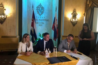 Inauguran nueva empresa mixta para el sector alimentario
