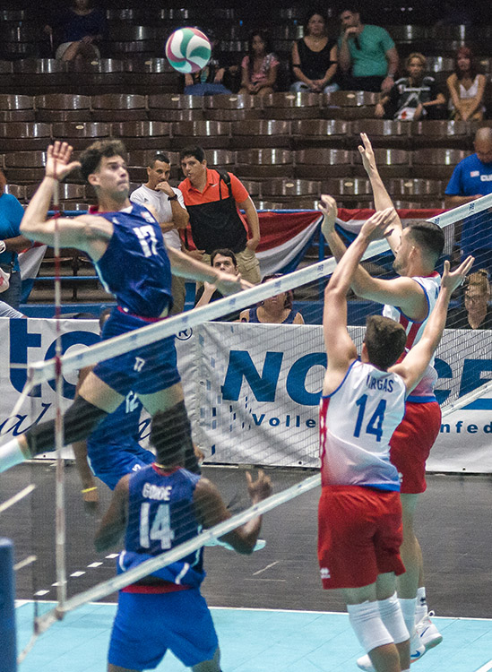 Roamy Alonso, el más valioso del torneo. Foto: José Raúl Rodríguez Robleda.