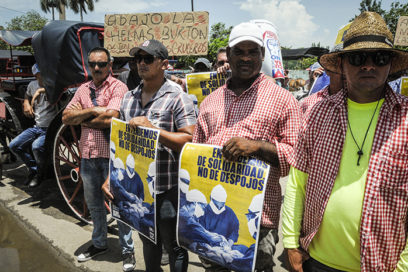 Trabajadores de la Cooperativa El Carruaje se pronuncian contra medidas del gobierno de Trump (+ Fotos)