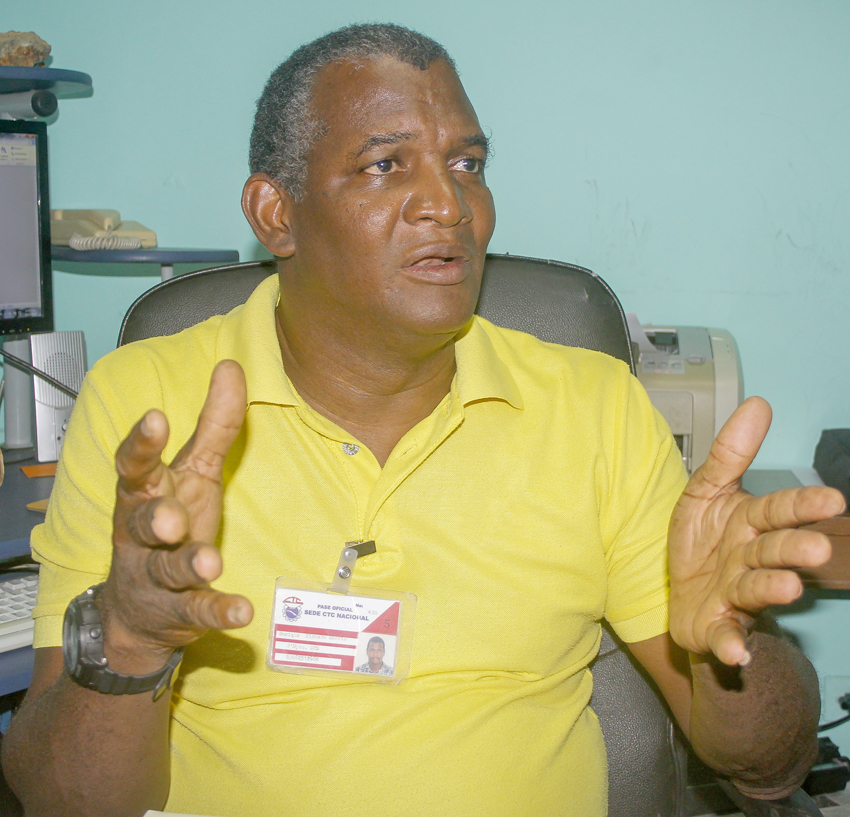Entrevistas en la CTC a miembros del secretariado sobre temas del incremento salarial la habana viernes 28 de junio 2018