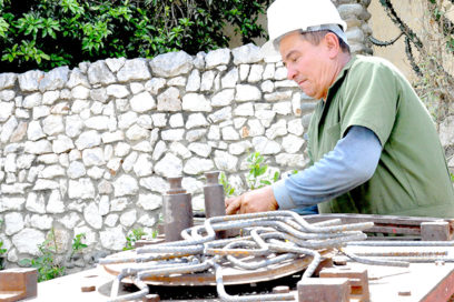 Granma por más obras