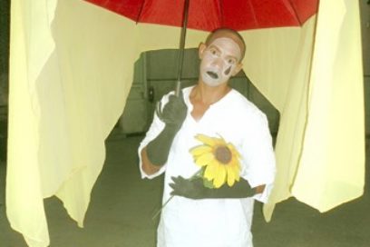 En Torcedores: Clausuran expo Relatos insulares  (+ Fotos)