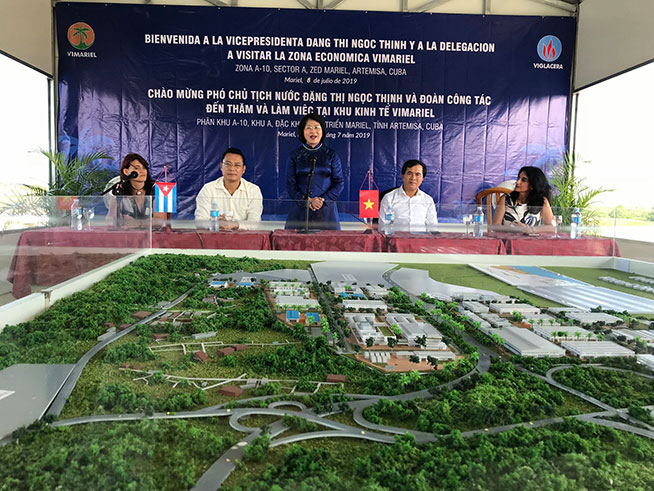 Recorre vicepresidenta de Vietnam Zona Especial de Desarrollo Mariel