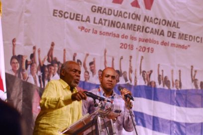 Más médicos para el mundo (+Fotos)