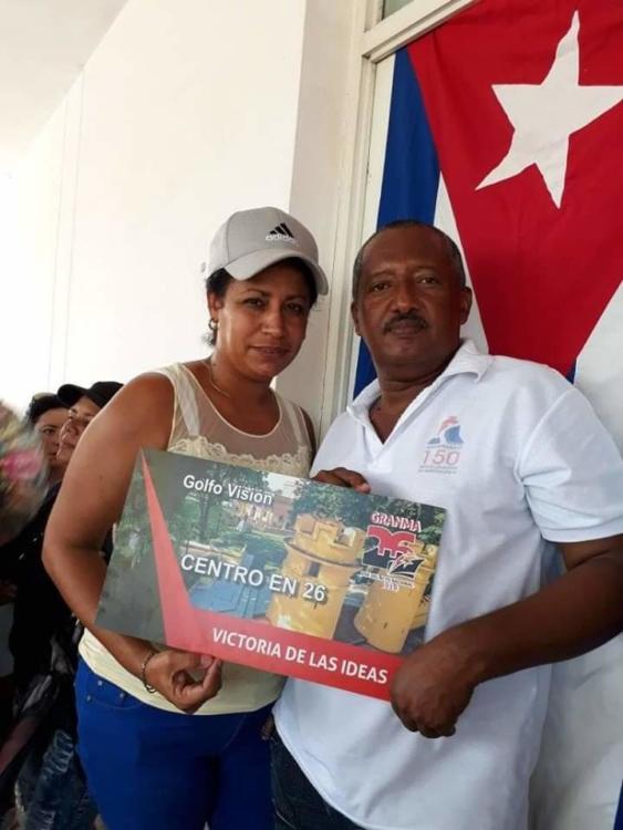 Golfovisión fue el primer telecentro municipal fundado en Cuba, por idea de Fidel. Desde su origen ha mantenido una programación habitual que agradecen los manzanilleros, y ha sido reconocido con numerosos lauros. Foto: cortesía Geraldo Romero Díaz