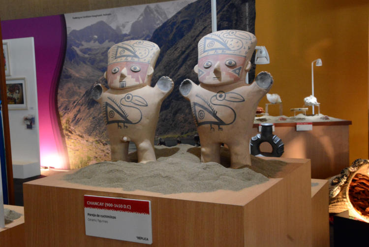 Exposición en el Centro de Convenciones de Lima, sede del Centro de Prensa de los Juegos Panamericanos. Foto: Osvaldo Guitérrez