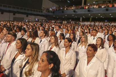 Cuba con 9,0 médicos por mil habitantes