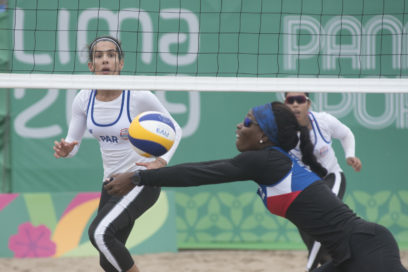 Voli de playa: Ola del Caribe azota el Pacífico