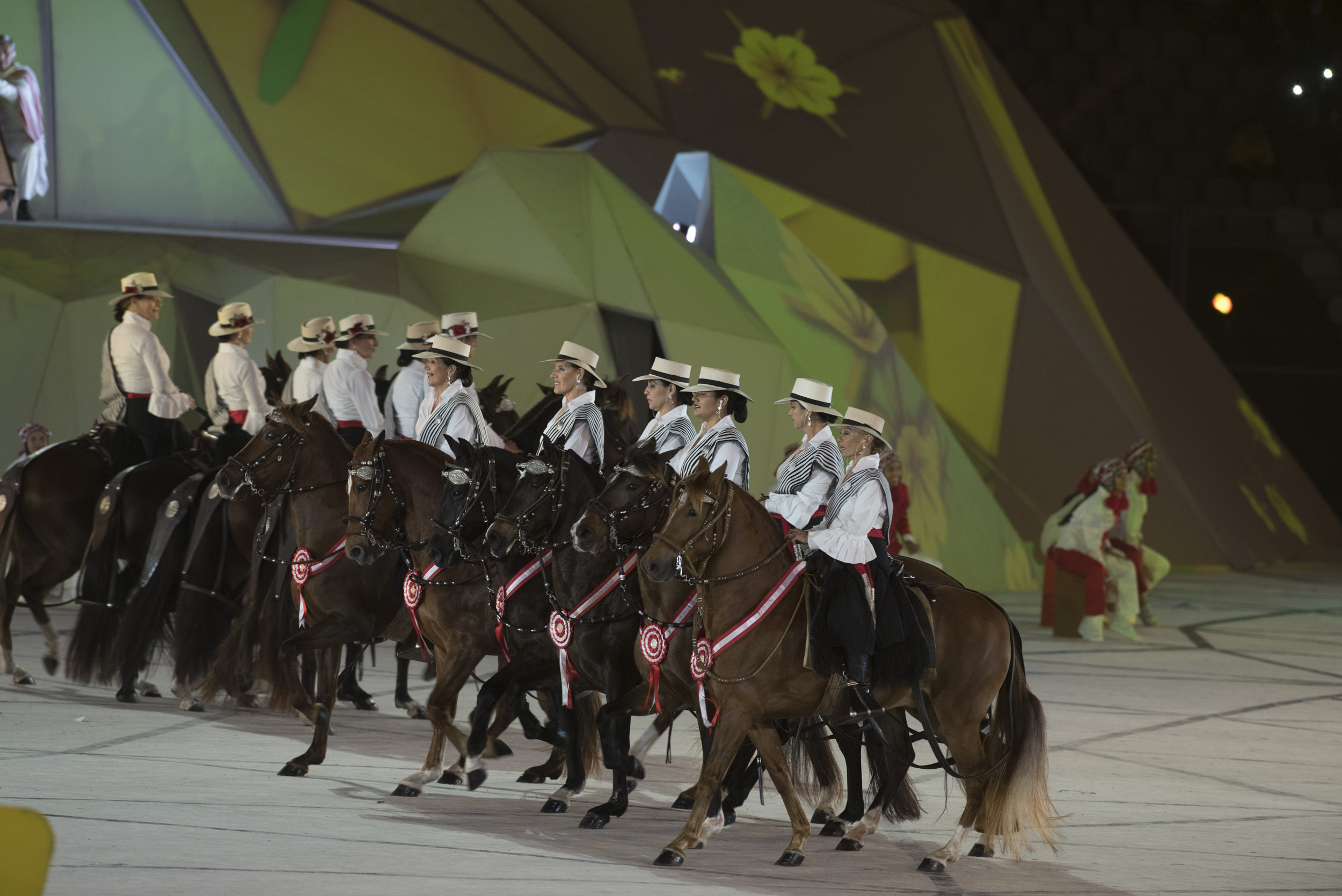 Los caballos de doble paso fueron de lo más impresionante en la jornada. Foto: José Meriño