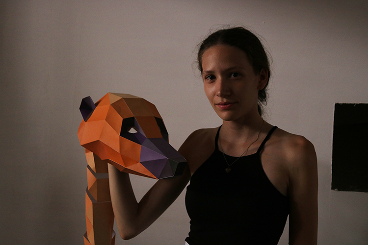 desfile de máscaras del Instituto Superior de Diseño (ISDI)