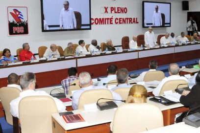 Sesionó X Pleno del Comité Central del Partido Comunista