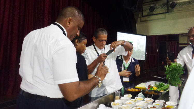 Efectúan Taller sobre la Actualización de Alimentos y Bebidas