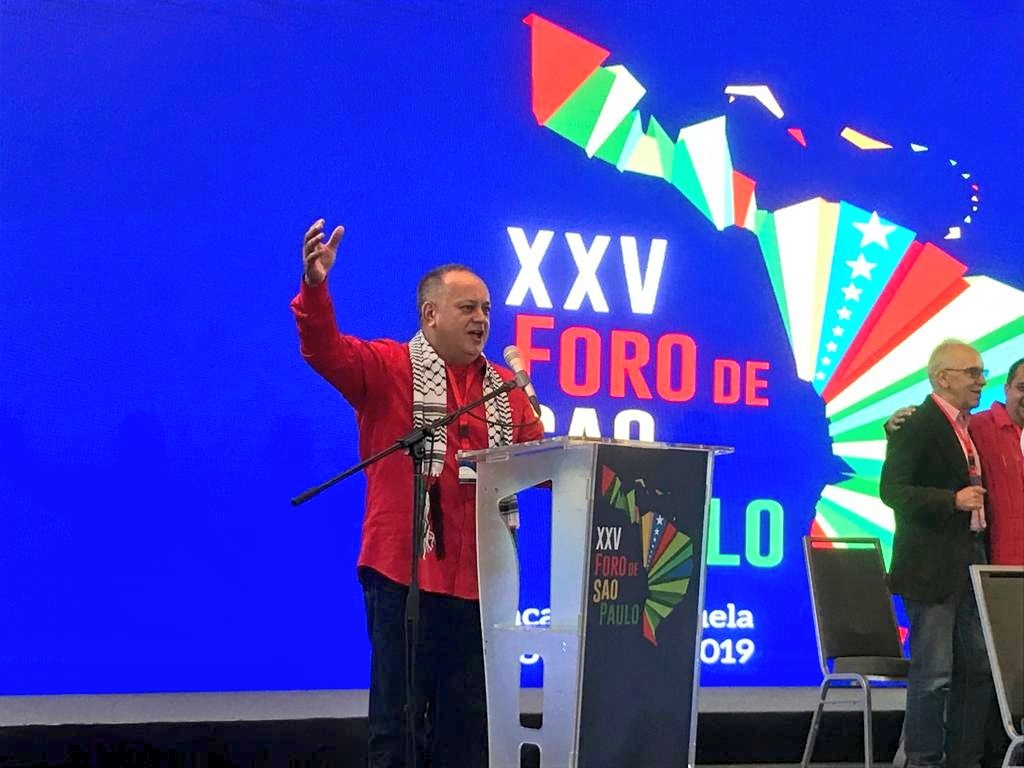 Diosdado Cabello Rondón, primer vicepresidente del Partido Socialista Unido de Venezuela (PSUV), al dejar inaugurado el XXV Encuentro del Foro de Sao Paulo (FSP) en el salón Bicentenario del hotel Alba Caracas