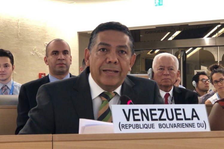Venezuela defiende su sistema de derechos humanos