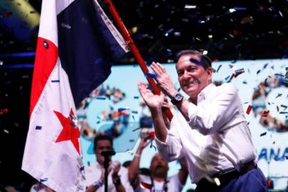 Laurentino Cortizo asume la presidencia de Panamá