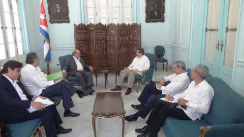 Canciller cubano recibe al Director General de la FAO Foto: Cubaminrex