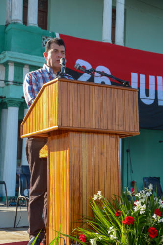 Ariel Santana Santiesteban, primer secretario del PCC, convocó al pueblo a continuar trabajando de manera organizada. Foto: Leandro Armando Pérez Pérez