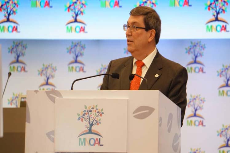 Cuba llama en Mnoal a frenar presiones externas sobre otras naciones