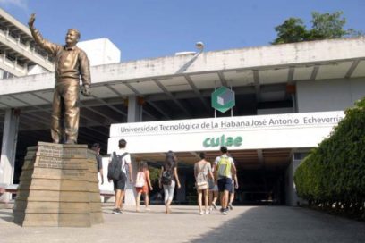 Se alistan las universidades cubanas para iniciar el curso