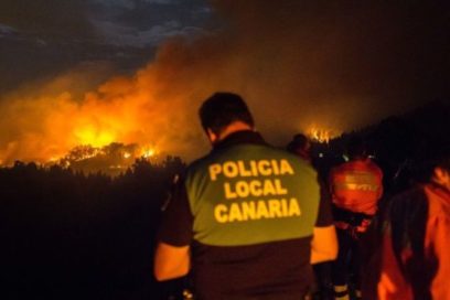 Ascienden a nueve mil los evacuados por incendio en Canarias