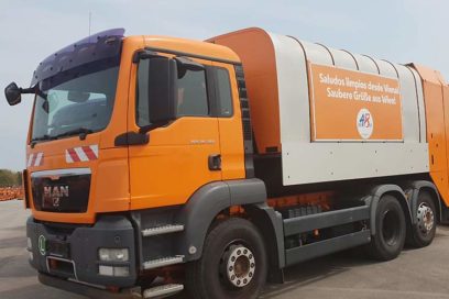 Envía Viena a La Habana camiones recolectores de residuos