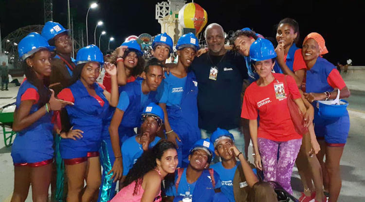 Mención especial para Carroza del Sindicato de la Construcción en Carnaval de La Habana