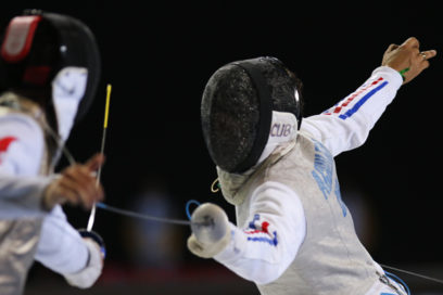 El sable de Aymara rozó el bronce