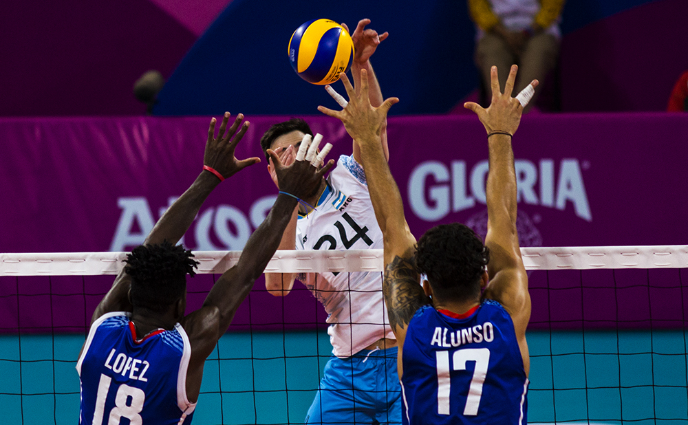 Partido final Cuba-Argentina del voleibol panamericano. Foto: Irene Pérez/ Cubadebate.