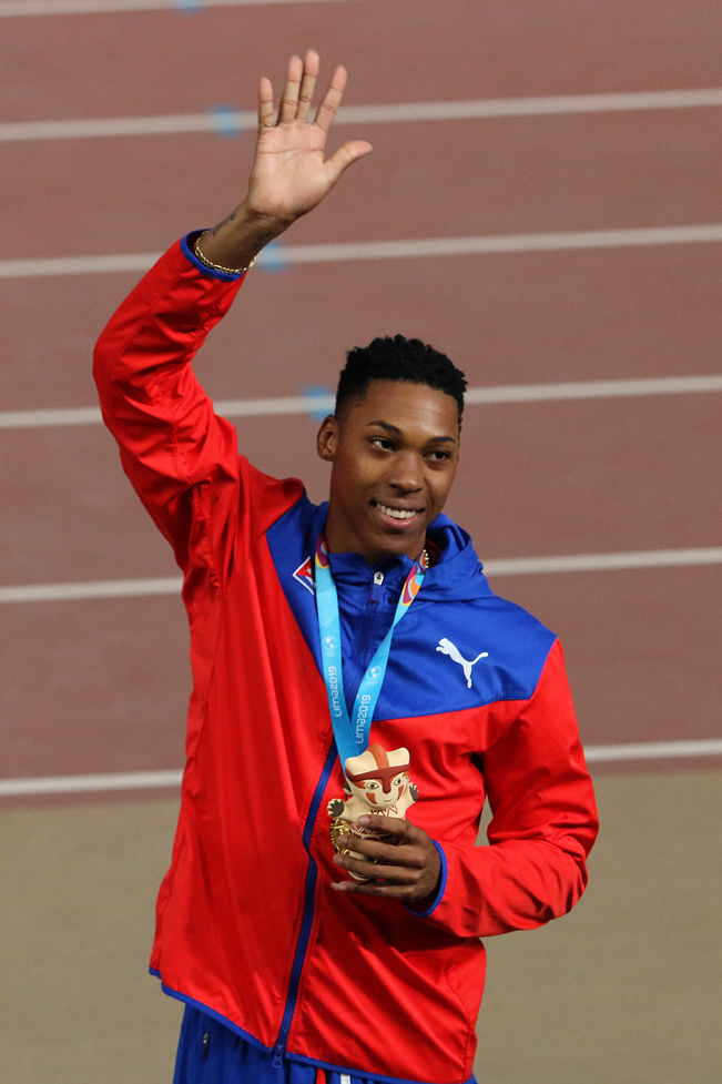 Juan Miguel Echevarría en la premiación. Foto: Mónica Ramírez.