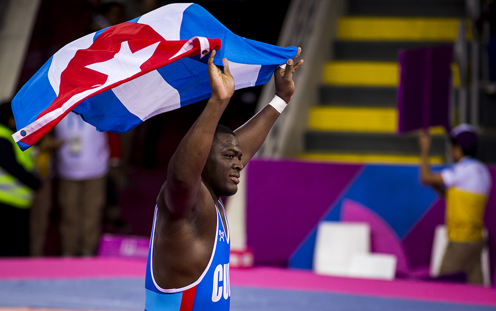 Mijaín López disfruta su quinta corona.Foto: Irene Pérez/ Cubadebate.