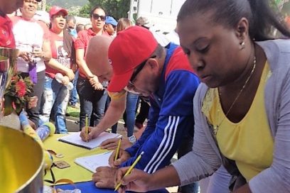 Respaldo total de colaboradores cubanos a Venezuela