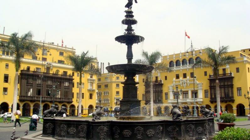 Plazar Mayor de Lima, Perú