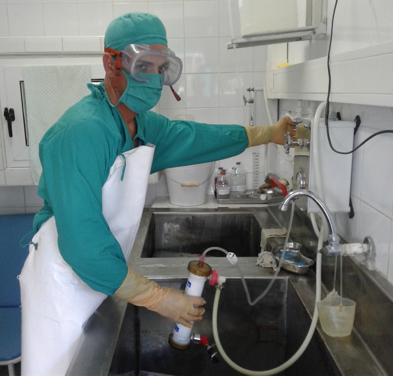 El personal del área de reutilización es clave en el objetivo de aprovechar mejor los recursos disponibles. Foto: Gretel Díaz Montalvo