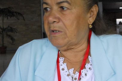 Eugenia, una mujer  que prefiere hacer y no decir