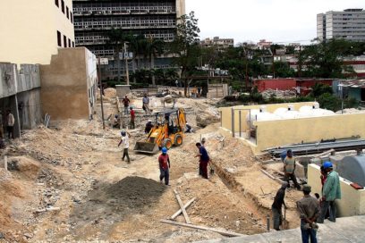 Bloqueo estadounidense contra Cuba: las garras también aprietan en la construcción