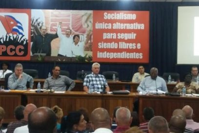 Llama Díaz-Canel a trabajar diferente