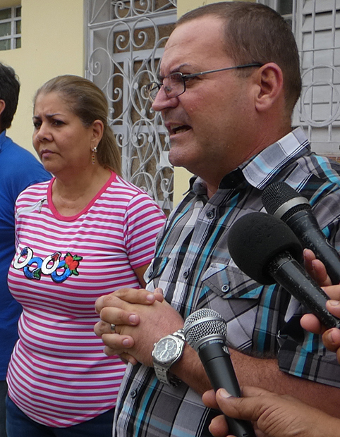 Vladimir Sauri Bermúdez coordinador provincial de los Comités de Defensa de la Revolución en La Habana: Los cederistas vencerán con creatividad, solidaridad y resistencia.