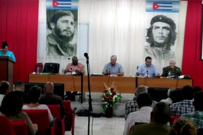 Constata Presidente cubano medidas de ahorro de combustible en Cienfuegos